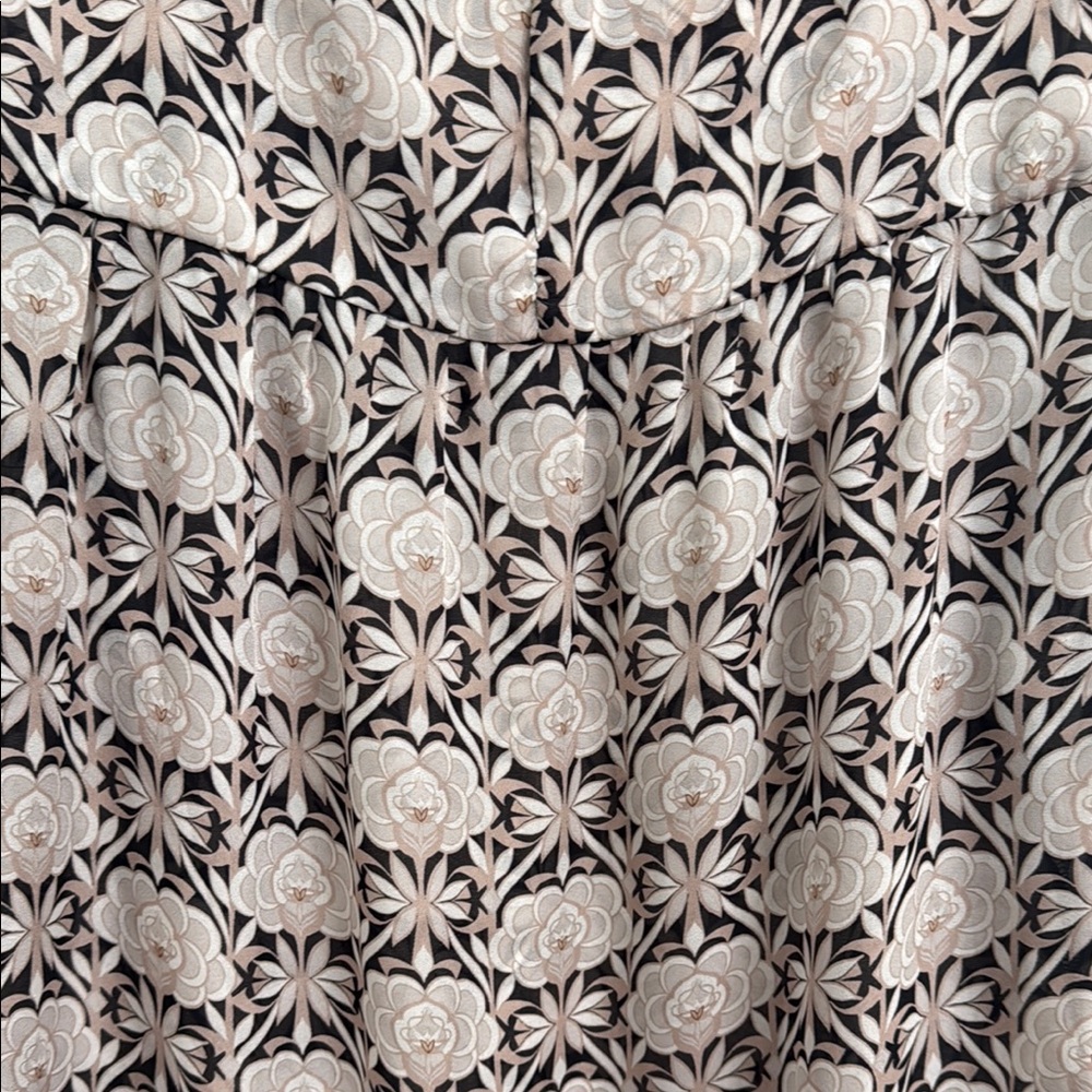 LOFT Black and White Graphic Blouse Relaxed Fit - Picture 4 of 6